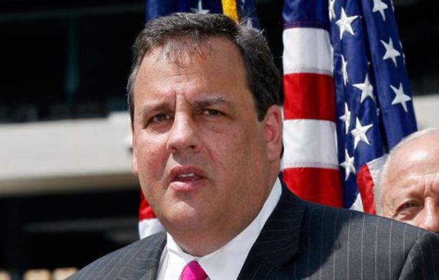 老外看中國車載互聯網新聞(老外看中國車載互聯網新聞的視頻)