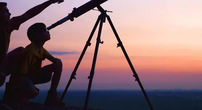 互聯網藝術風向標(互聯網+文化藝術創意)