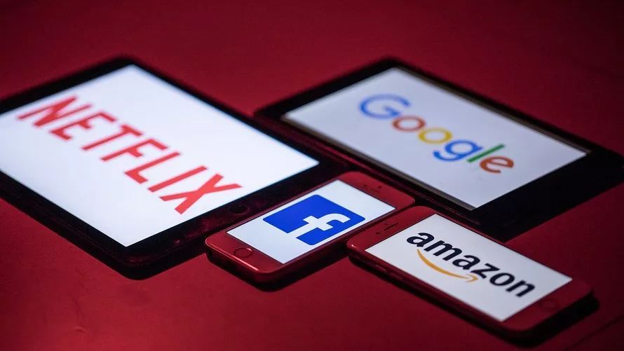 關(guān)于美國的互聯(lián)網(wǎng)新聞報(bào)道(關(guān)于美國的互聯(lián)網(wǎng)新聞報(bào)道有哪些)