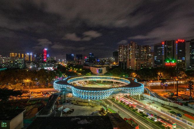 深圳互聯網危機最新消息(深圳互聯網危機最新消息視頻)